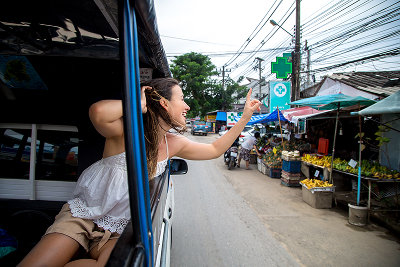 Gril Taxi Tuk Tuk